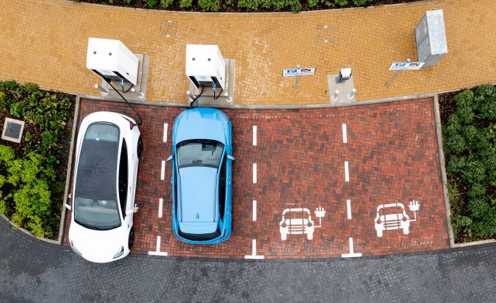 Recharge sur autoroute véhicules électriques été