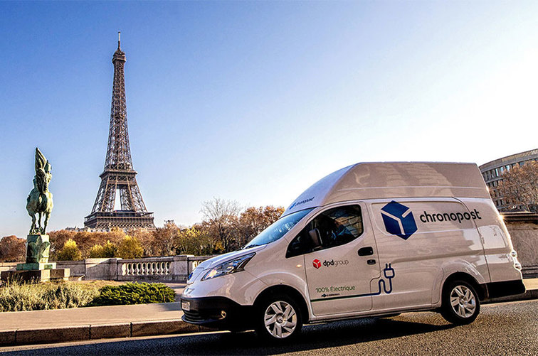 Chronopost vise 100 % de livraison en véhicules électriques et se dote de 400 Nissan e-NV200