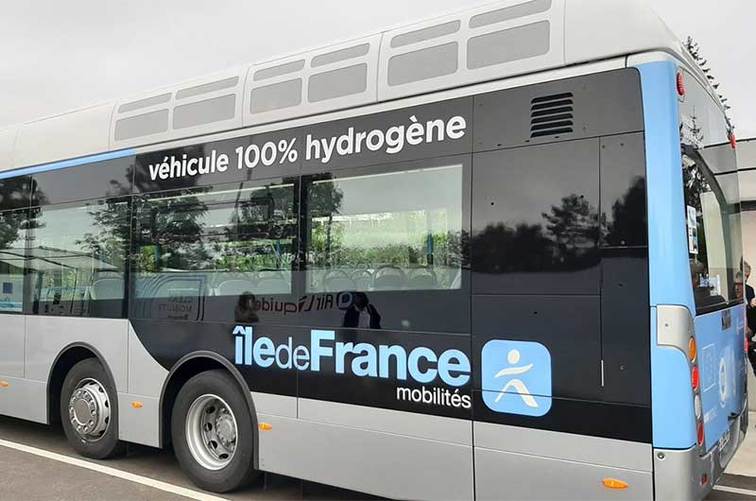L’Afhypac publie son guide pour le déploiement des bus électriques à hydrogène