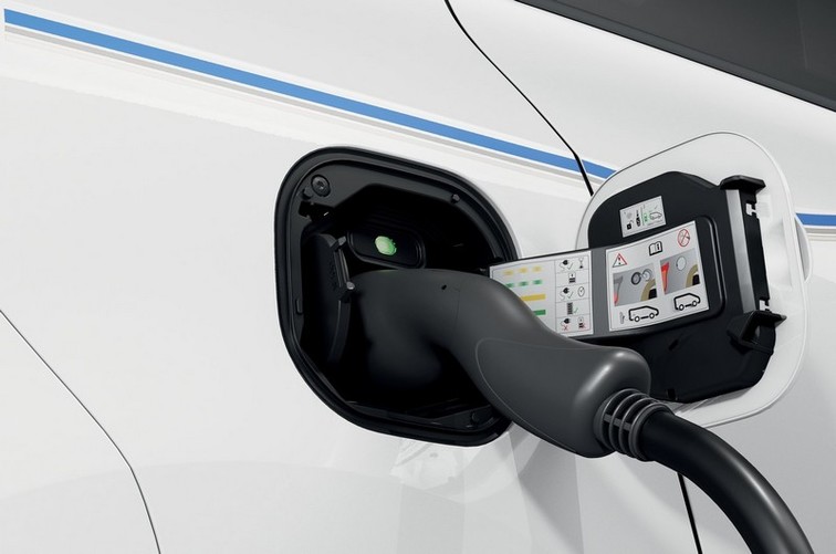 Les schémas directeurs des infrastructures de recharge pour véhicules électriques encadrés réglementairement